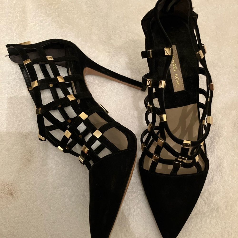 Michael Kors Collection Designer Cora Stud Cage Black Suede Pumps Mint Condition